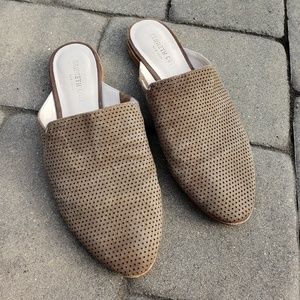 Kenneth Cole Suede Mules